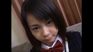 LGBTなシロウトっぽい女子校生がレズ女に電動バイブレーターで剛毛まんこやペちゃパイ乳頭ティクビを責められてオーガズムするNOモザイクの無修正のエッチなアダルト映像。